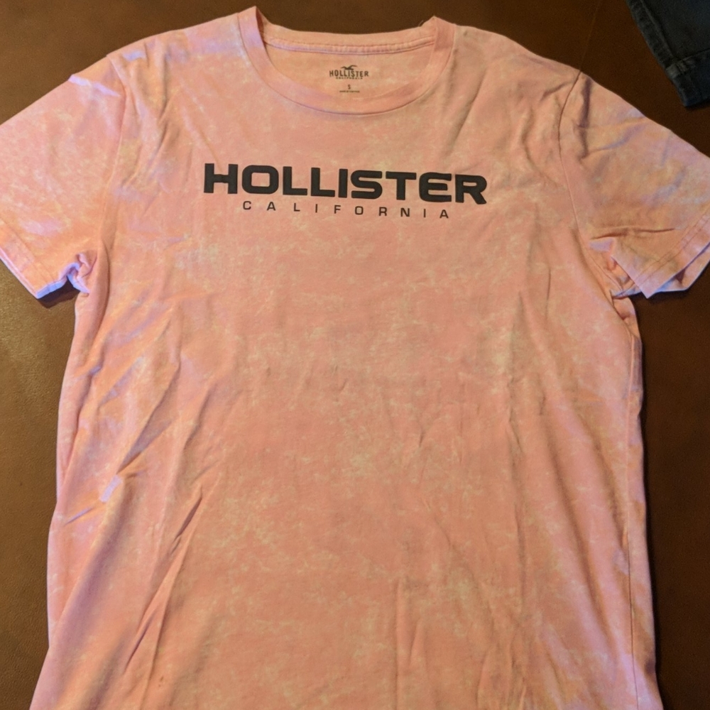 Mens Hollister T-shirt